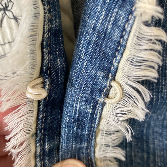 Appliqué denim jacket - Picture 4 of 6